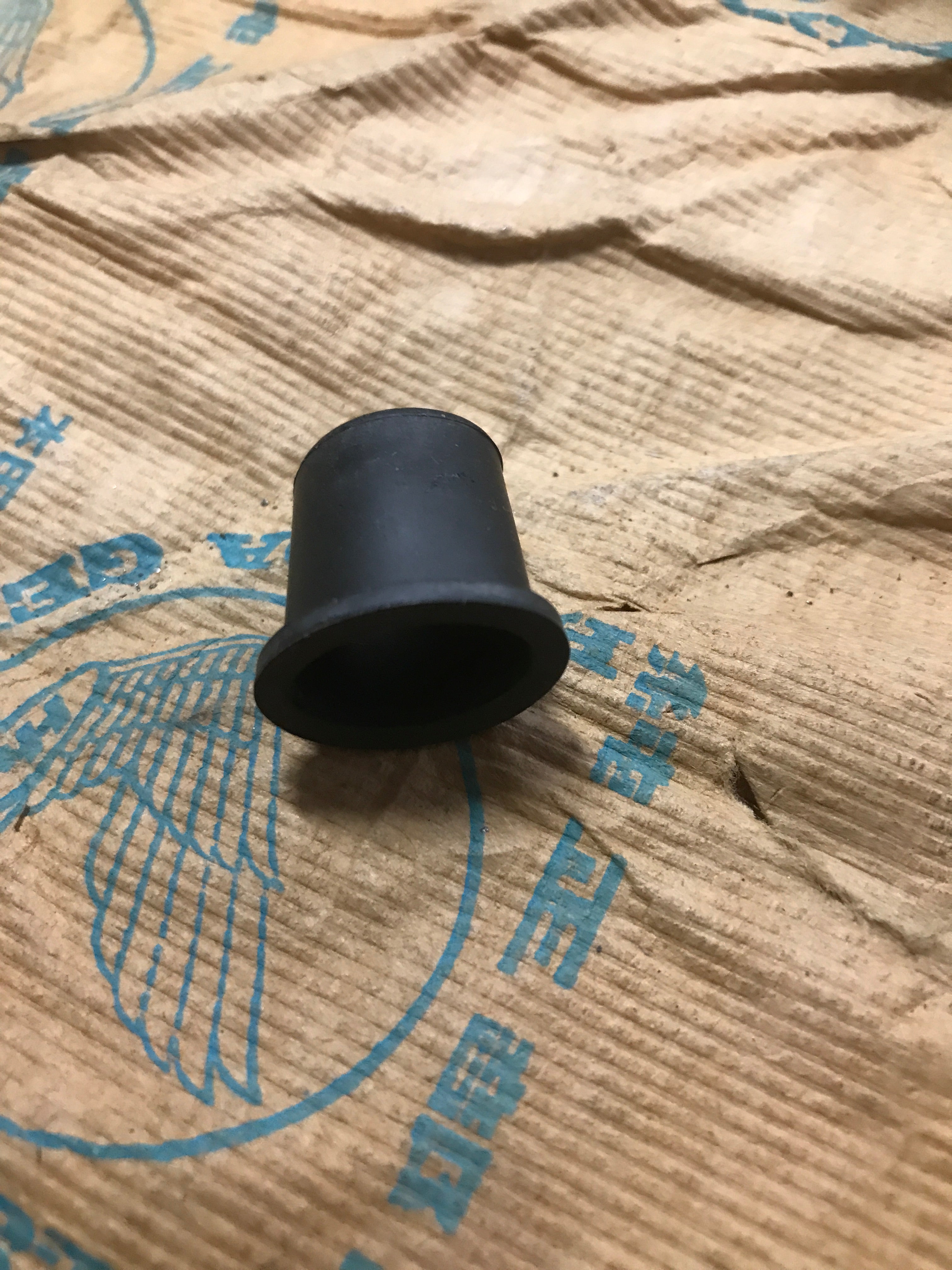 Honda CB250 350 B3 B4 G5 ,Master Cylinder Boot, Genuine NOS Honda Part Number 45504-300-003