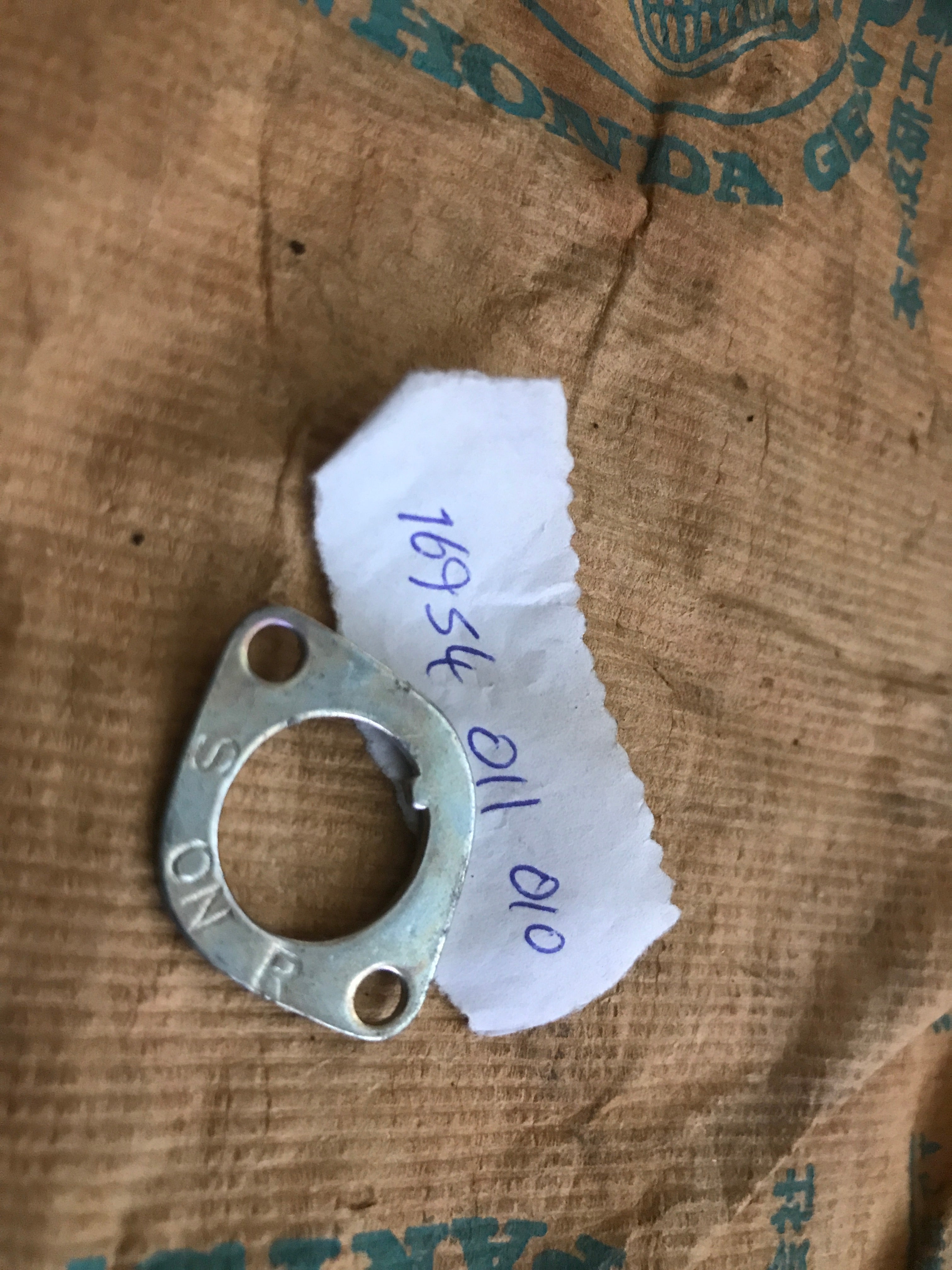 Honda C110 C115 CA110 CB125 CB175 CL125 ,Fuel Tap Lever Cover, NOS Number Honda Part Number 16954-011-010