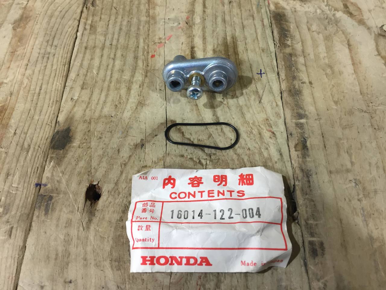 Honda PF50M PM50 ,Carburettor Top Cap Set, NOS Honda Part Number 16014-122-004