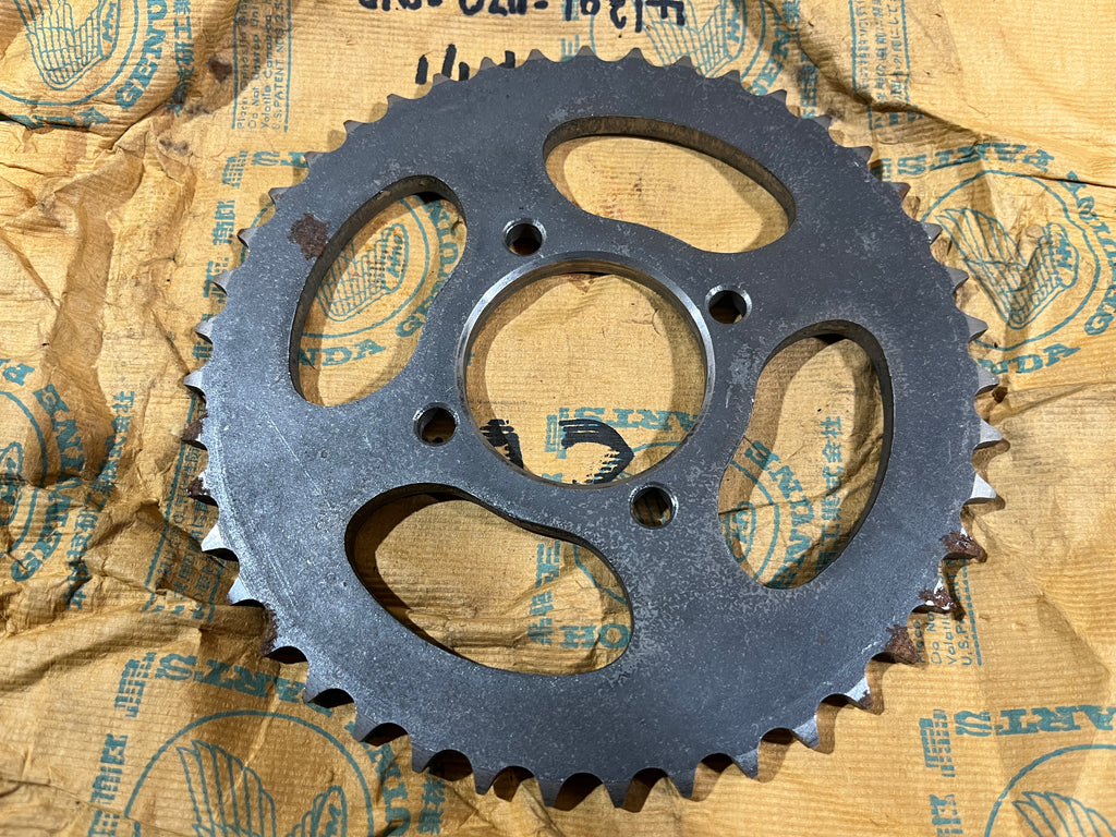 Honda CD90 ,Rear Sprocket 43T, Genuine NOS Honda Part Number 41201-070-010