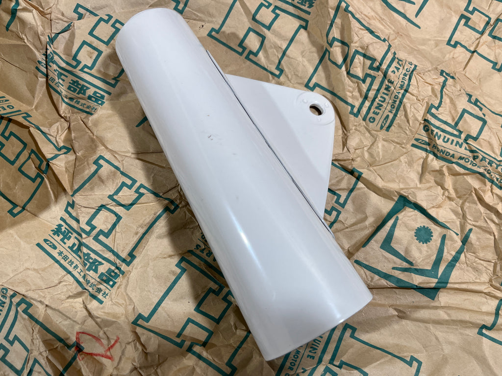 Honda CYP77 ,Right Side Upper Fork Cover, Genuine NOS Part Number 51602-282-000A
