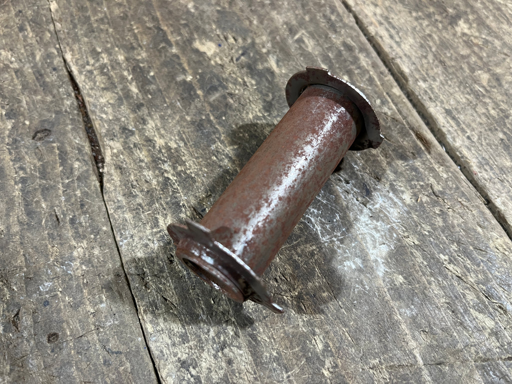 Honda CB125 CB160 CL160 ,Rear Wheel Axle Collar, Genuine NOS Part Number 42620-216-000