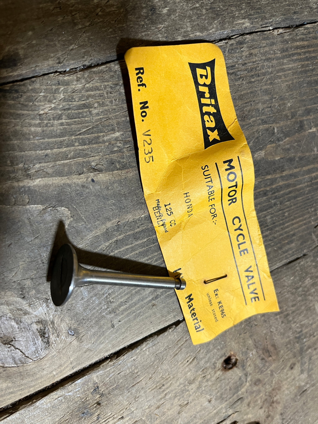 Honda CB92 CB95 C92 C95 ,Exhaust Valve, Britax Part Honda Part Number 14711-200-020