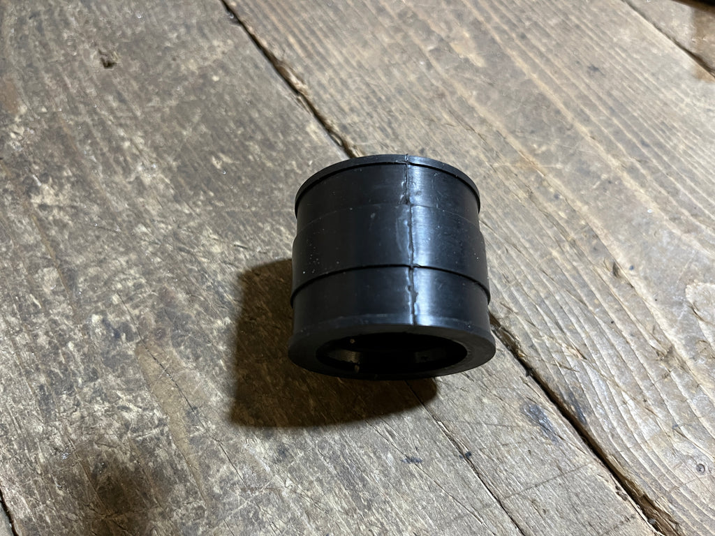 Honda CB500 ,Carburator Rubber, Genuine NOS Honda Part Number 16211-323-000