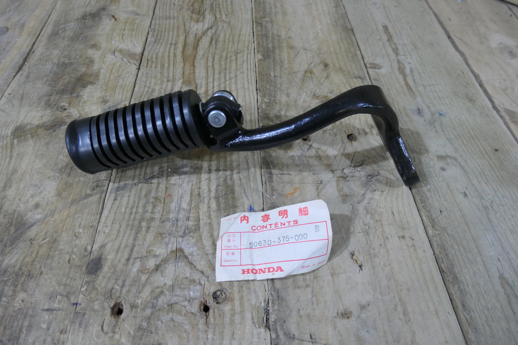Honda CB500T,Right Side Step Assy, NOS Genuine Honda Part Number 50630-375-000