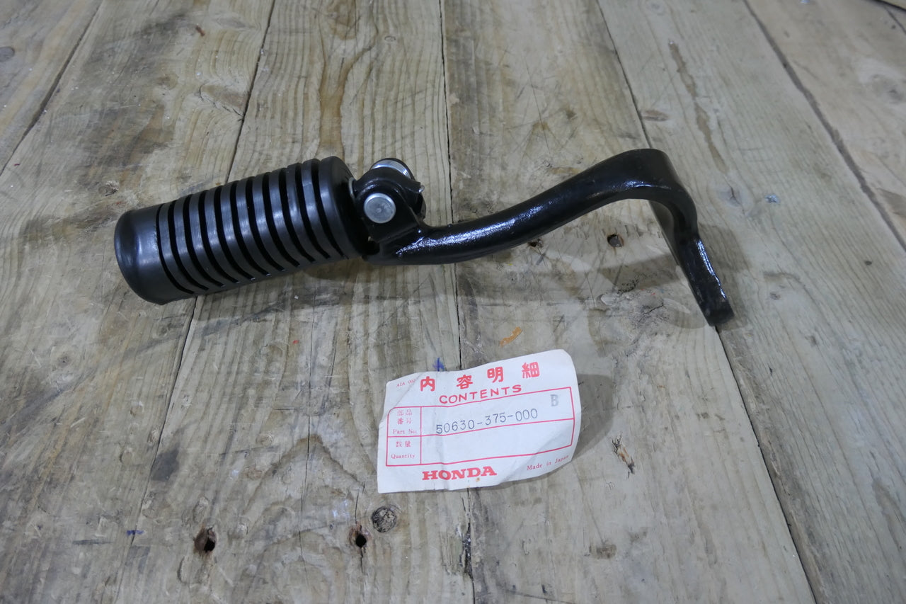 Honda CB500T,Right Side Step Assy, NOS Genuine Honda Part Number 50630-375-000