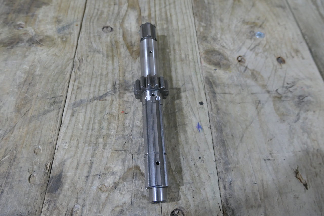 Honda CR80R (80 81) ,Gear Main Shaft 14T, NOS Genuine Part Number 23211-169-000