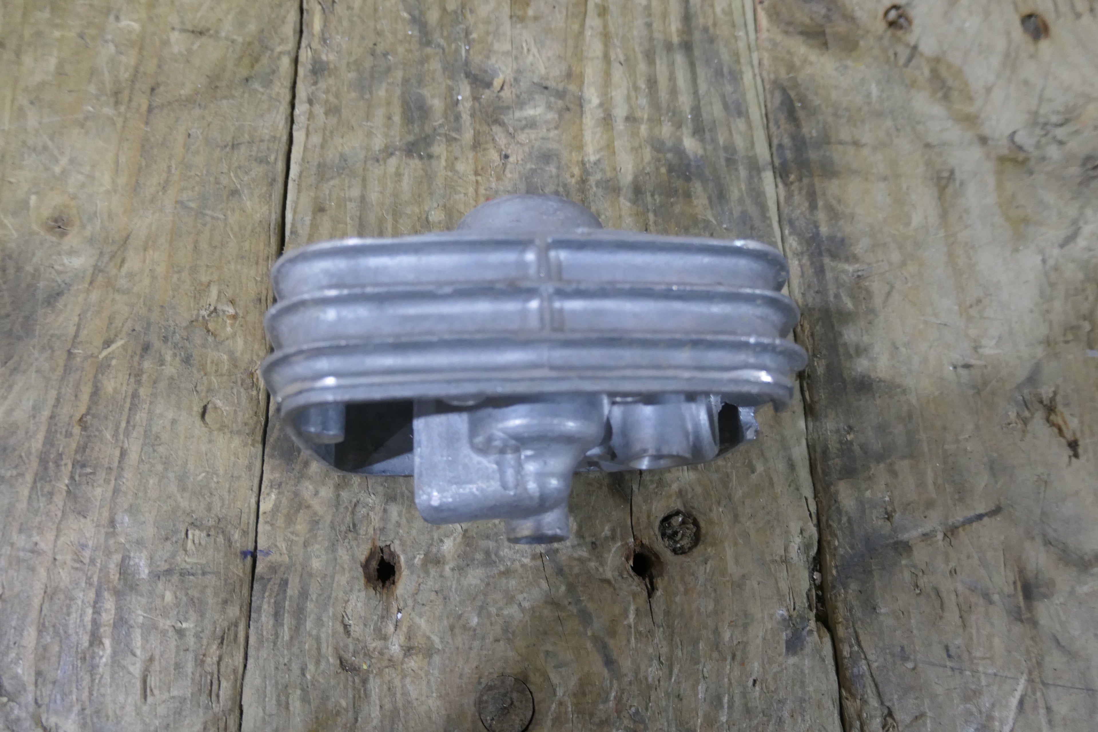 Honda CB200 ,Tachometer Gear Housing, Genuine NOS Honda Part Number 12330-354-000
