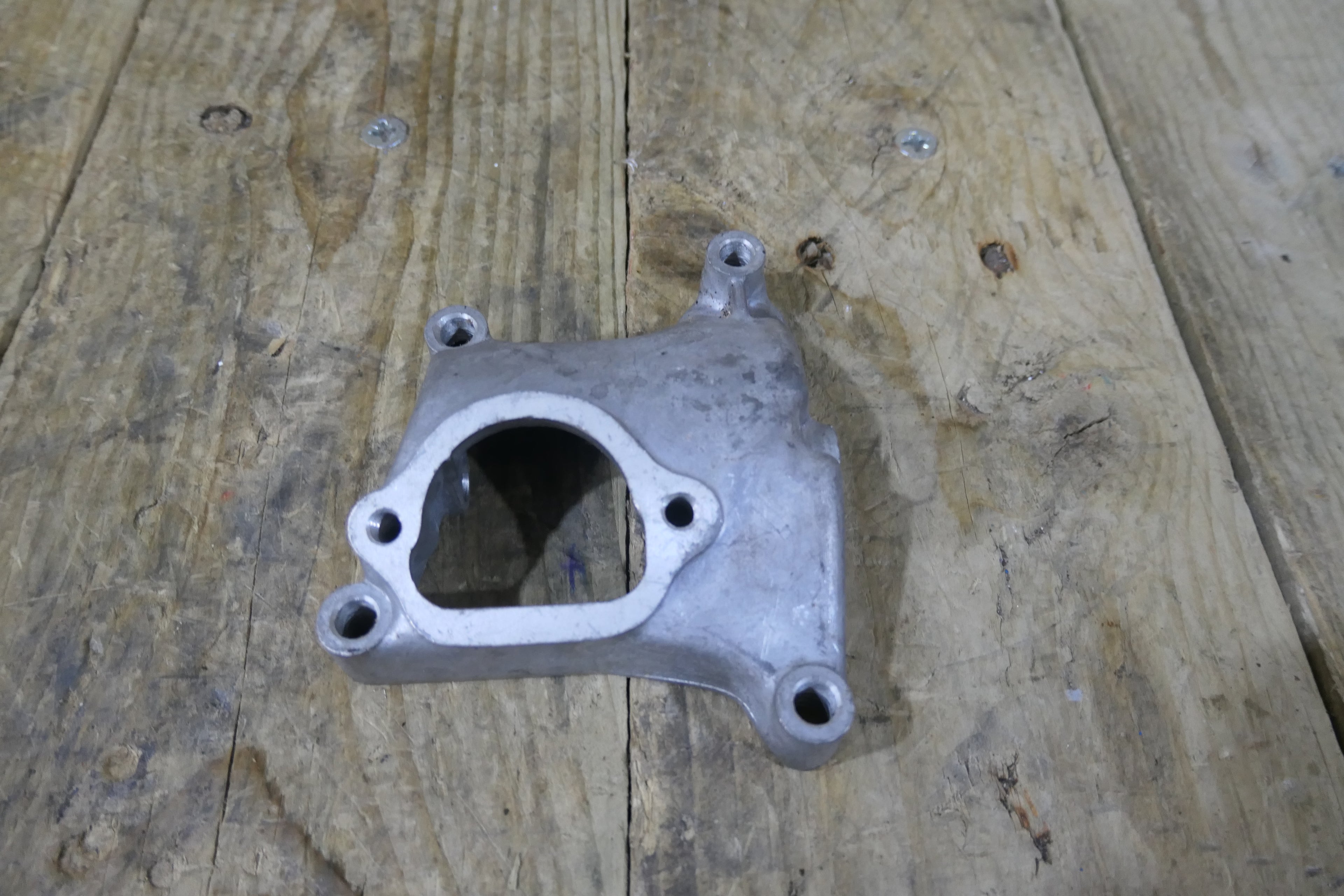 Honda P50 P25 ,Cylinder Head Cover, Genuine NOS Honda Part Number 12301-044-020