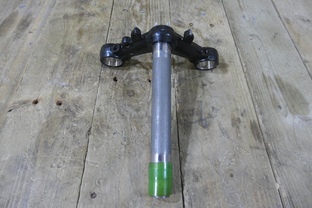 Honda CB125 CB160 CL160 ,Steering Stem, Genuine NOS Part Number 53200-216-000B