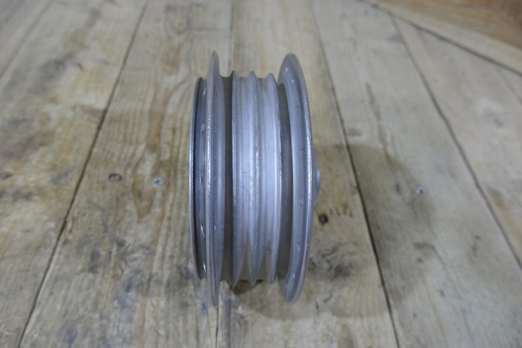 Honda C90 CB100 CB125 ,Front Wheel Hub, Used Part Part Number 44601-028-000.