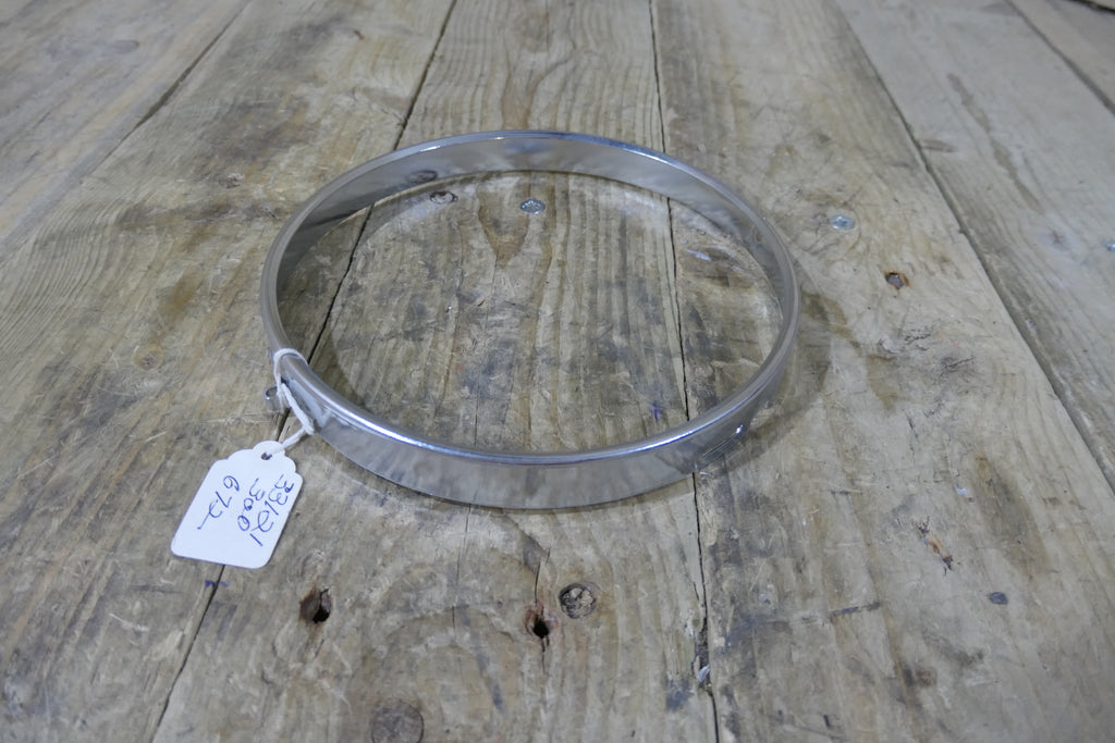 Honda CB450 CB500 ,Headlight Rim, Genuine NOS Honda Part Number 33121-300-672