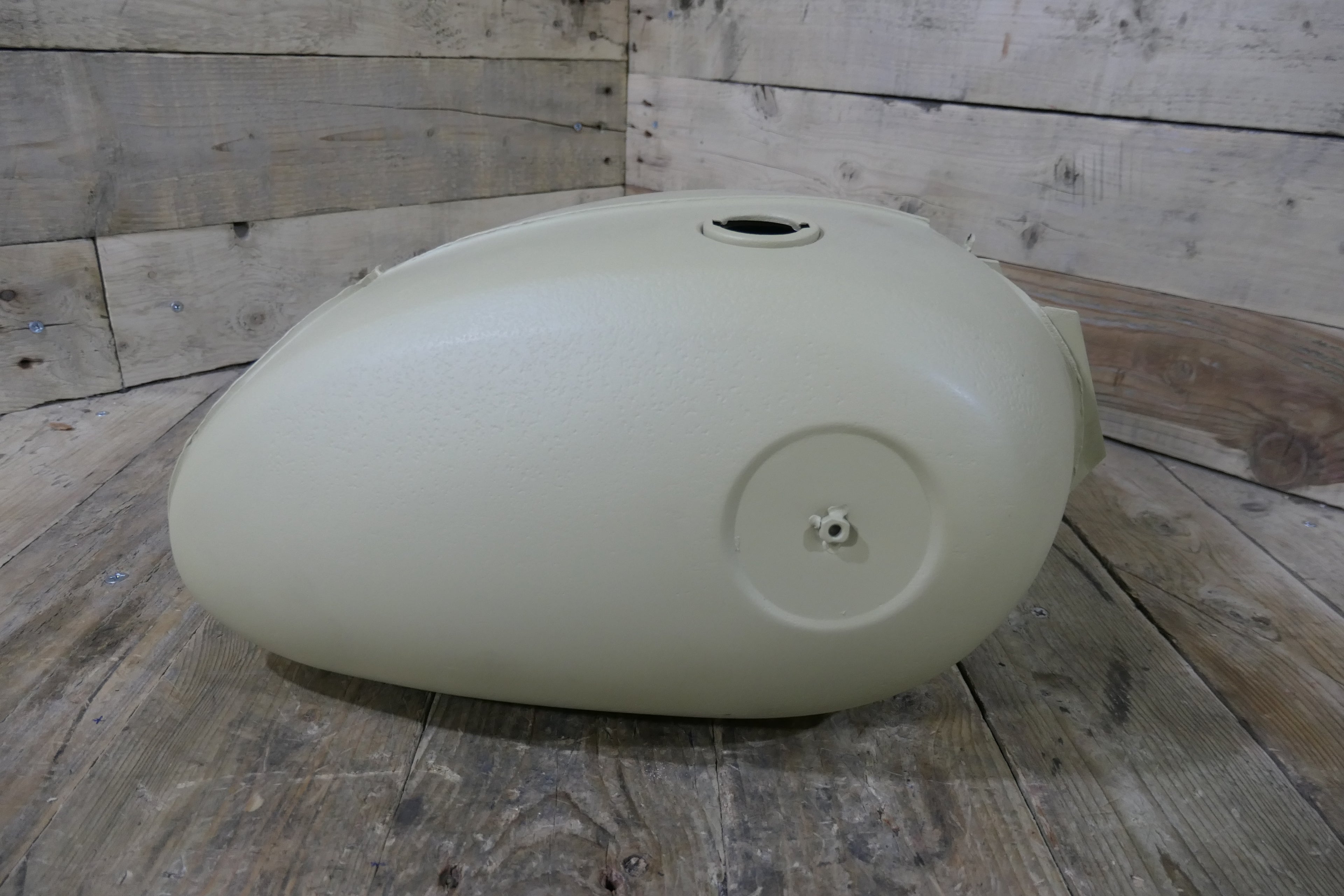 Honda JC57 Benly ,Fuel Tank, Used Needing Restoration