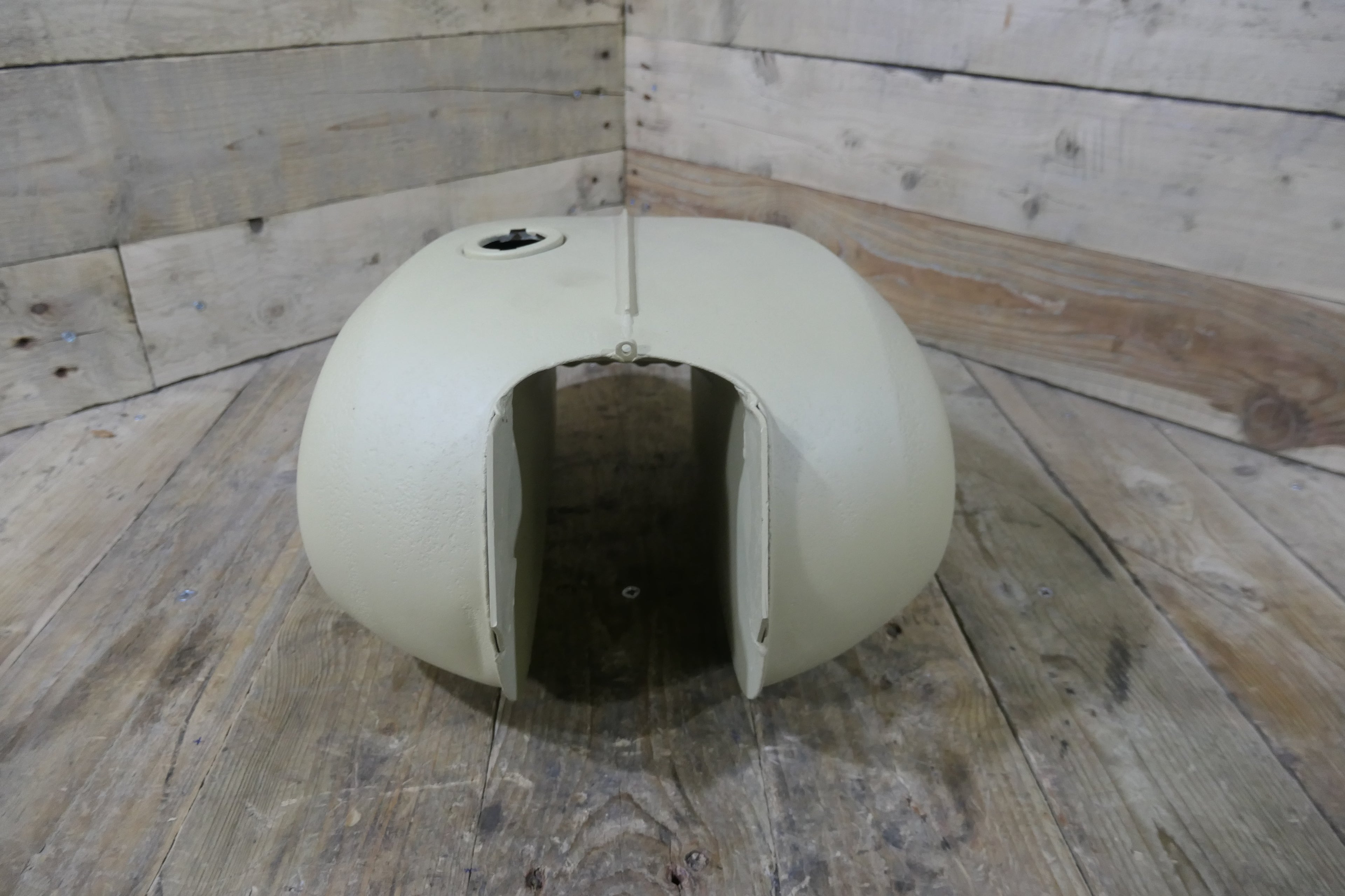 Honda JC57 Benly ,Fuel Tank, Used Needing Restoration