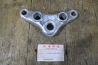 Honda ,CD125  CD175 Top Steering Yoke, Genuine  NOS Part Number 53231-303- 000