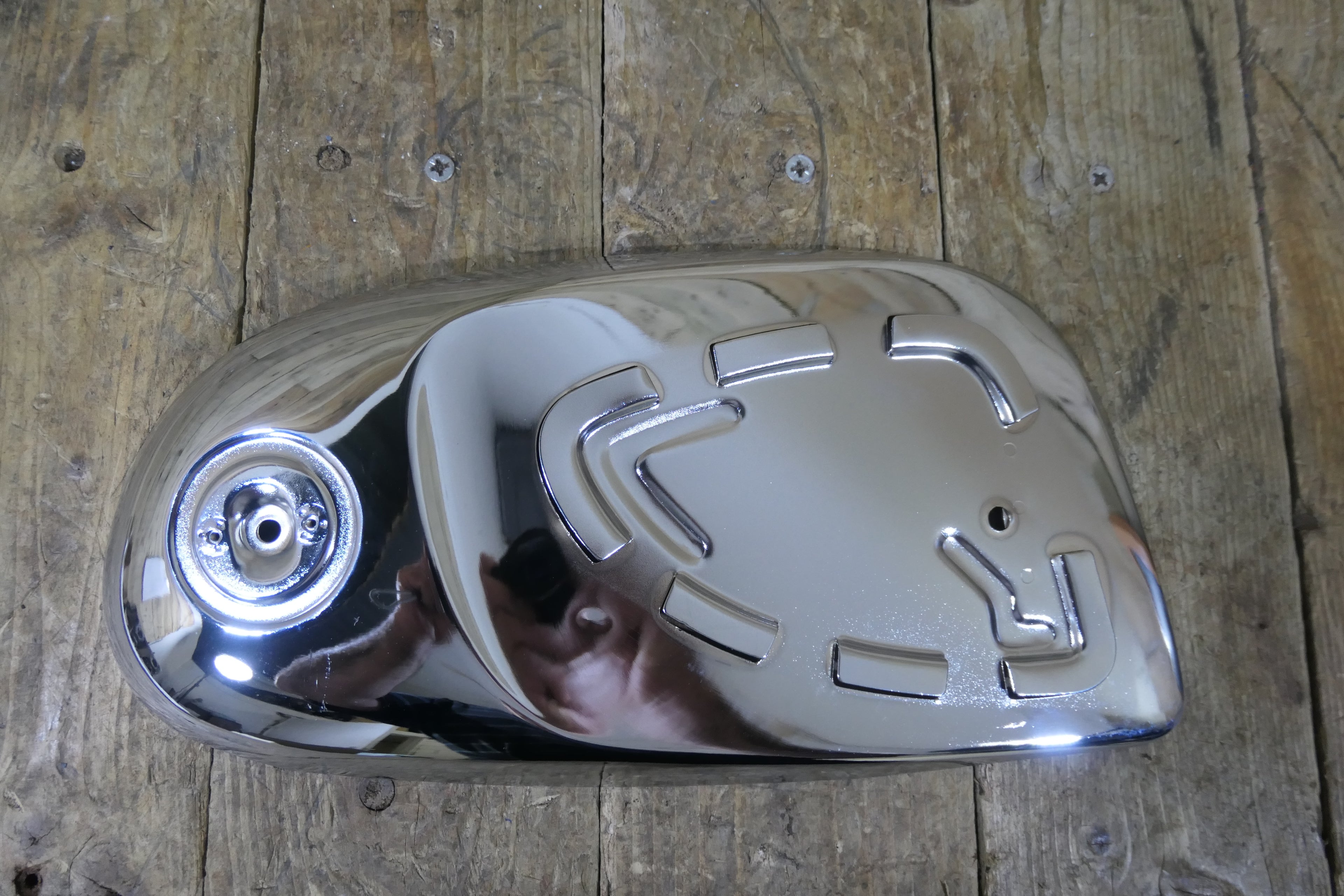 Honda CZ100 ,Left Side Fuel Tank Cover, Genuine NOS Honda Part Number C110-3927