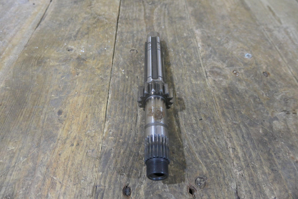 Honda CBX 550F ,Main Shaft, Used in Good Condition Honda Part Number 23210-MA7-000