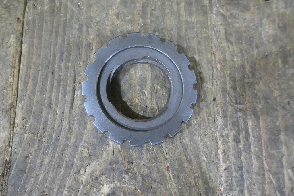 Honda C100 C105 ,Centre Clutch Gear, Genuine NOS Honda Part Number 22121-001-080