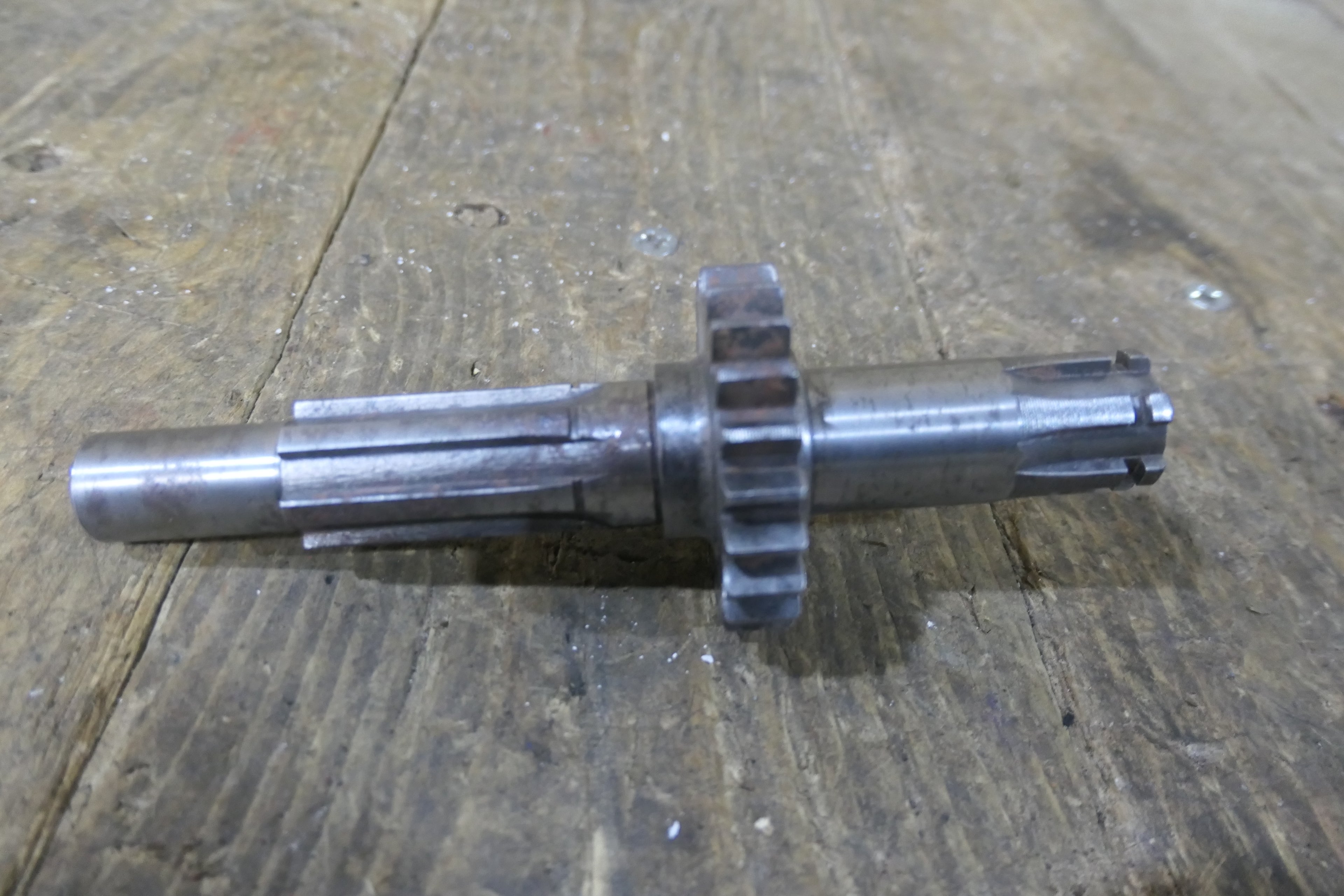 Honda C50 Cub ,Kickstart Shaft, Genuine NOS Honda Part Number 28251-035-065