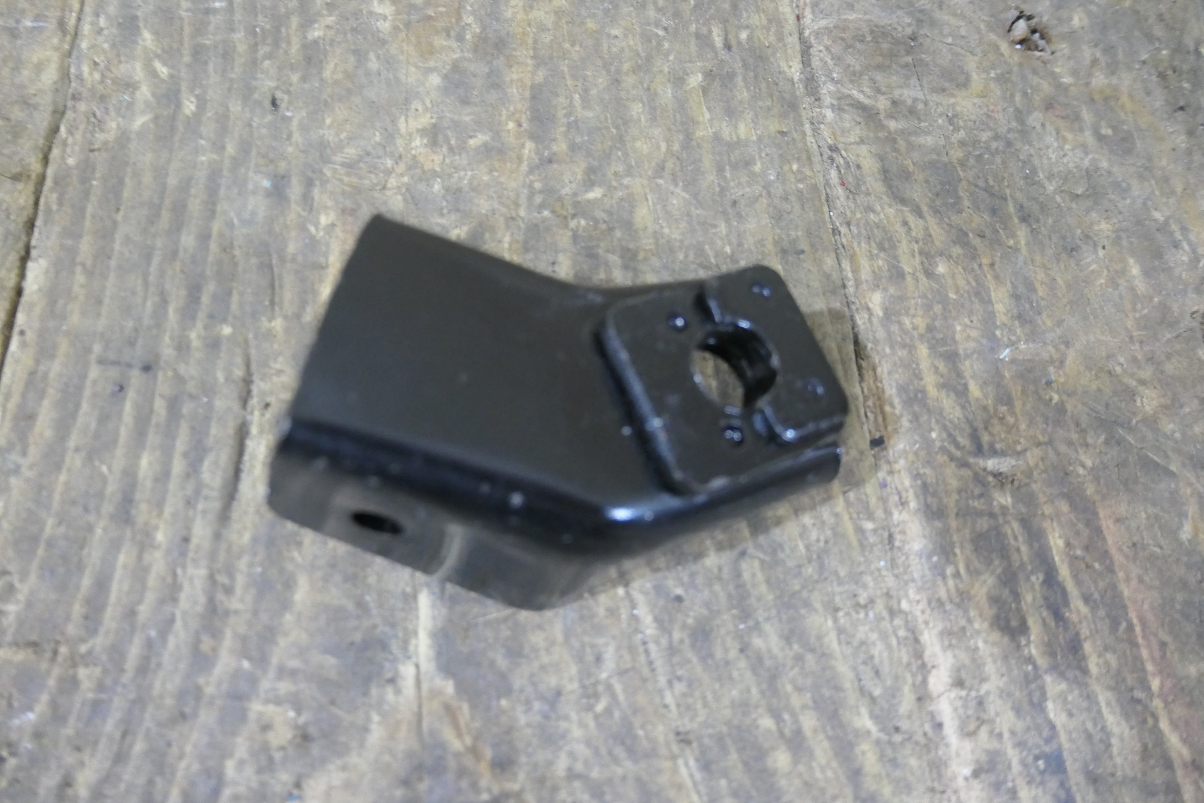 Honda CB500 CB550 ,Right Rear Pillion Footrest Genuine NOS Part Number 50711-374-670