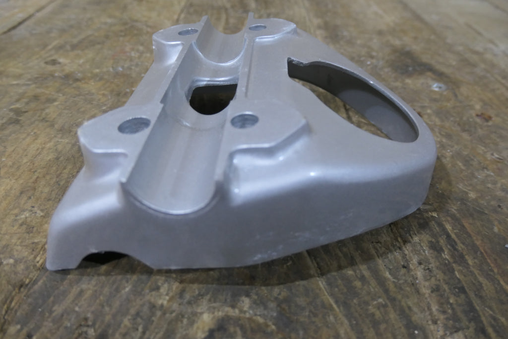 Honda C72 C77 C78 ,Handle Bar Clamp, Genuine NOS Honda Part Number 53132-271-000