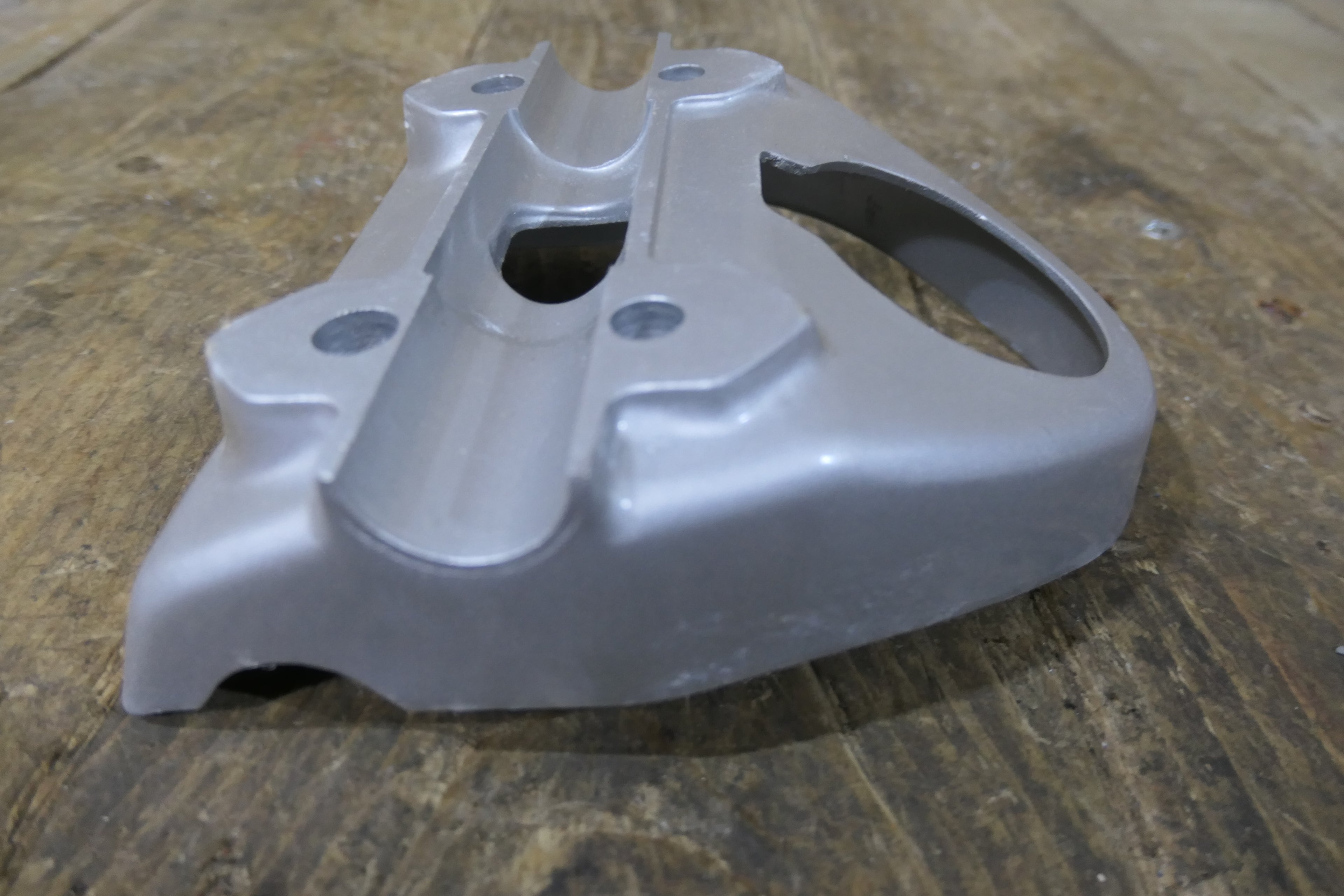 Honda C72 C77 C78 ,Handle Bar Clamp, Genuine NOS Honda Part Number 53132-271-000