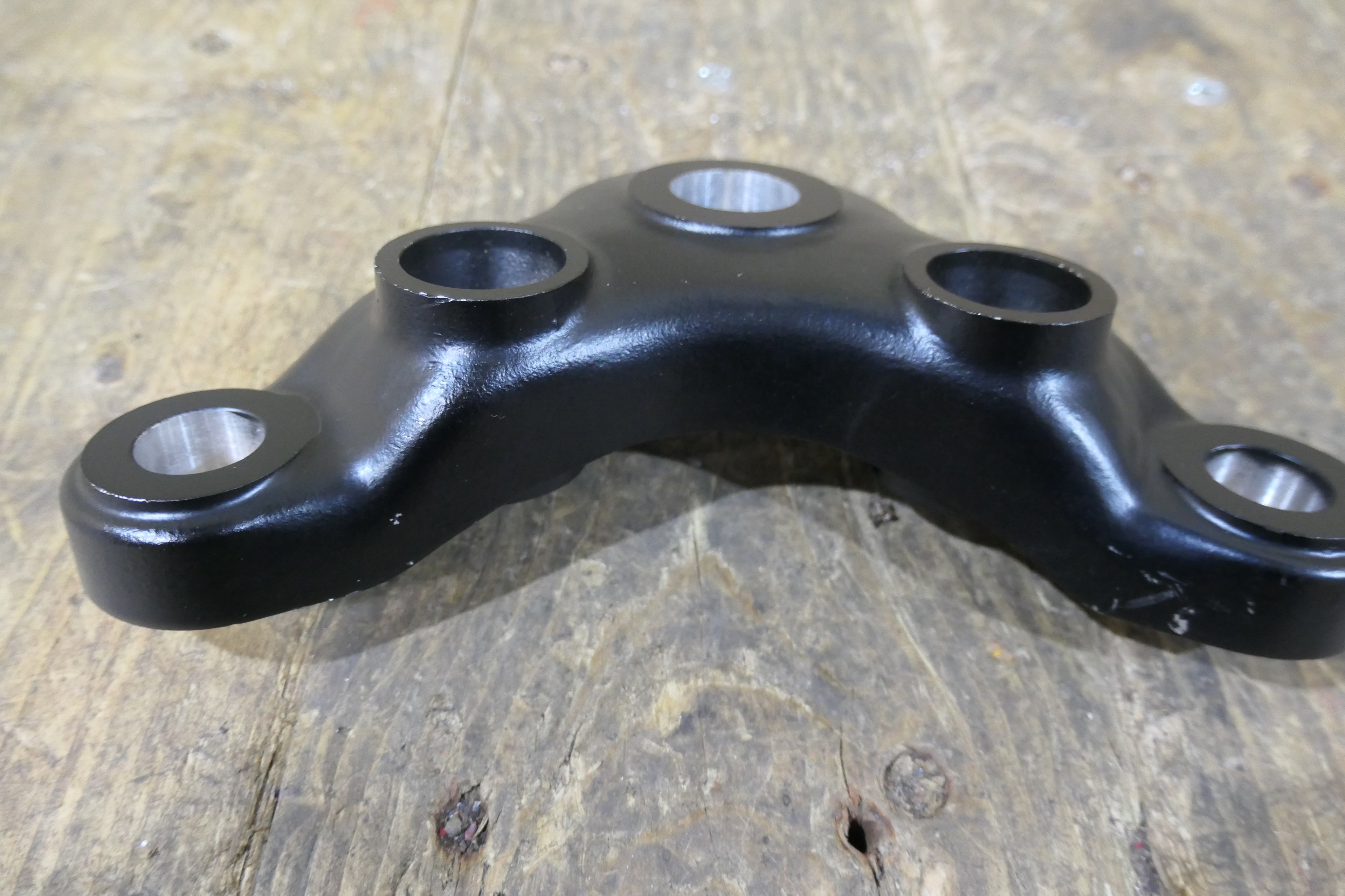 Honda CB125 CB175 ,Top Steering Yoke, Genuine NOS 53230-316-670