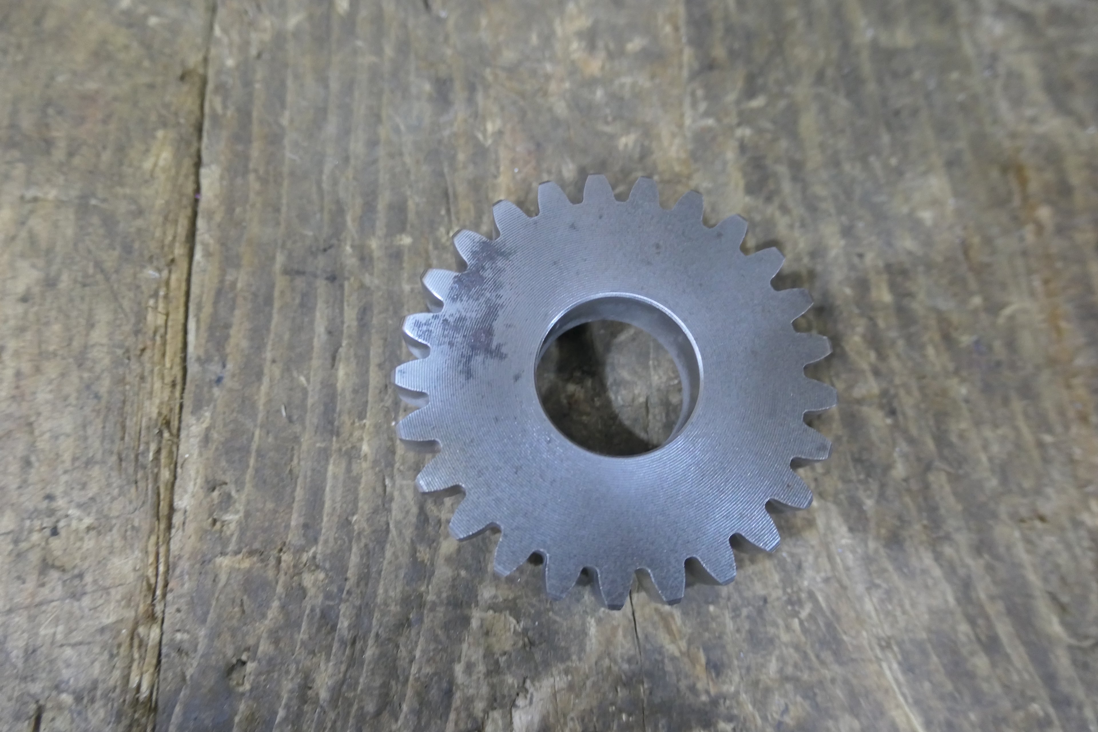Honda CB175 ,Main 5th Gear, Genuine NOS Honda Part Number 23481-235-000.