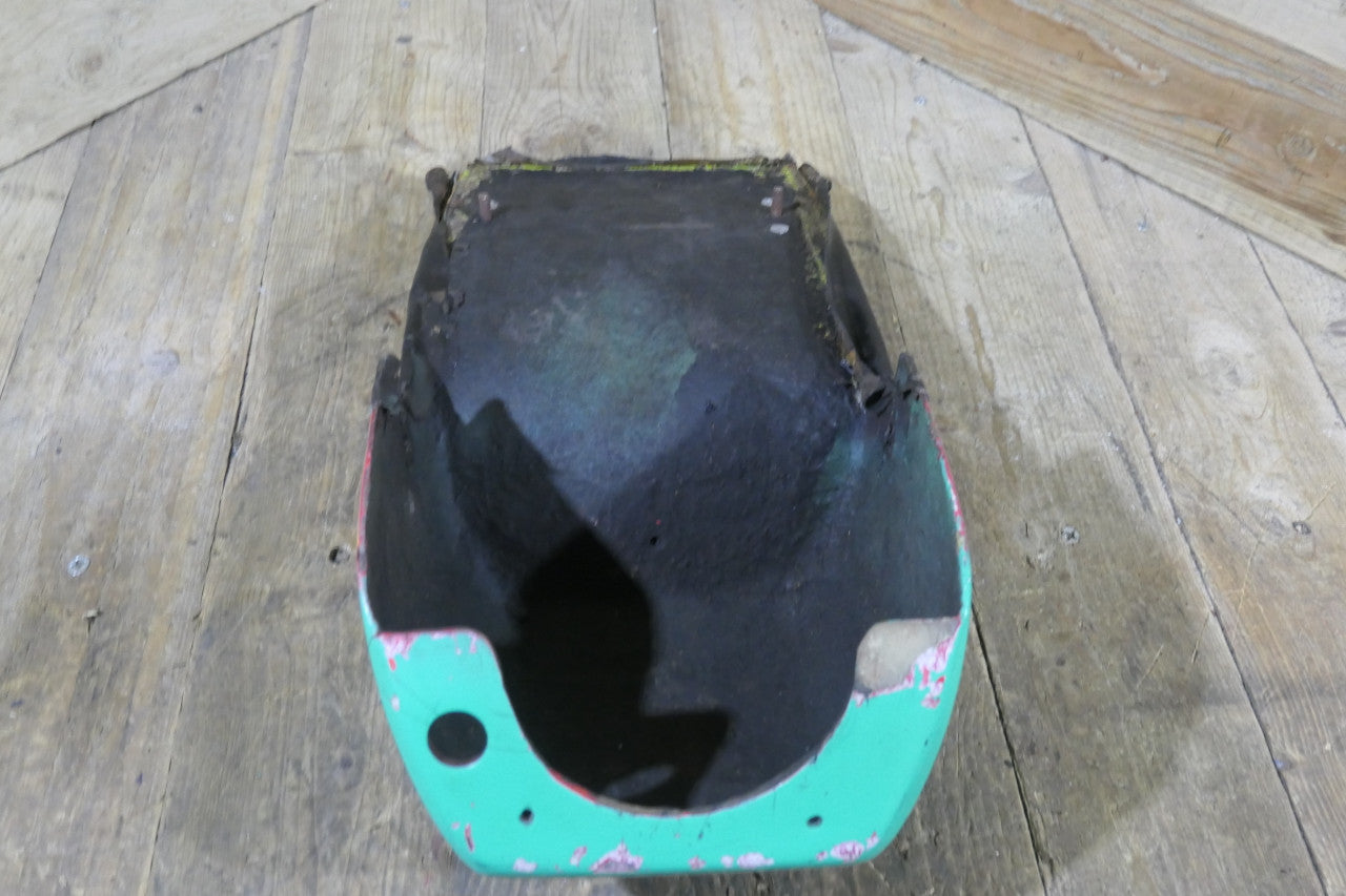 Stan Robinson 350 'Macci Seat Aermacchi seat unit TT Racer