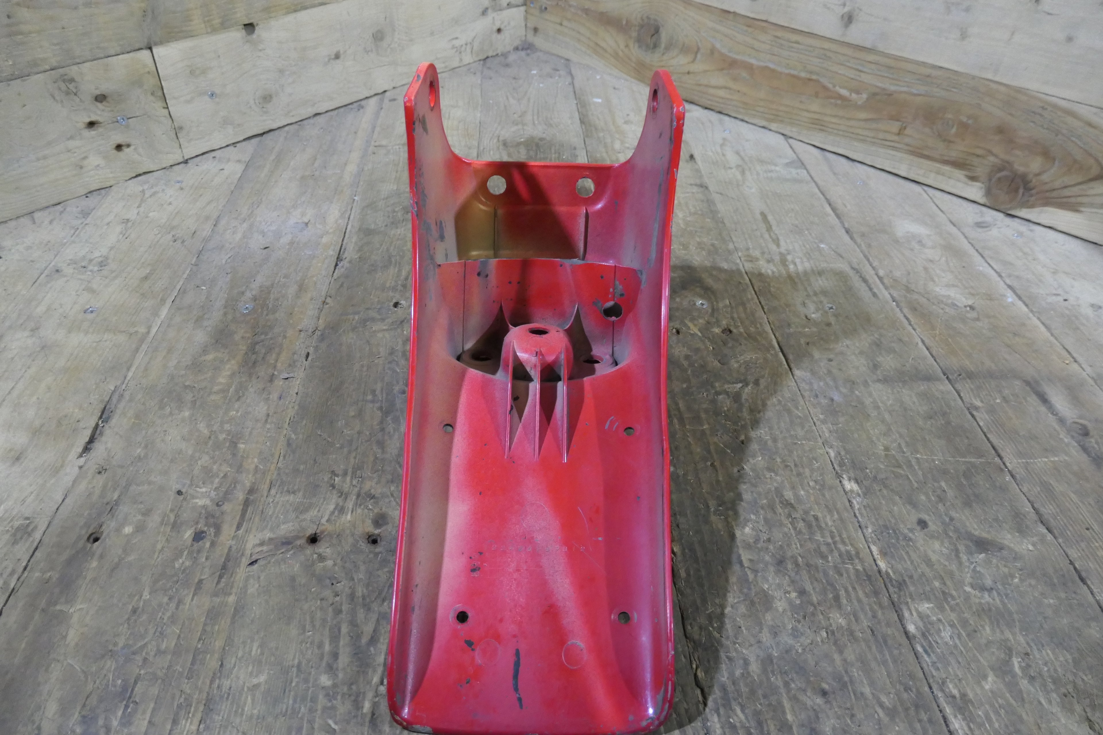 Honda CB125T ,Rear Mudguard ,Used in good condition Part Number 80100-399-000ZB.