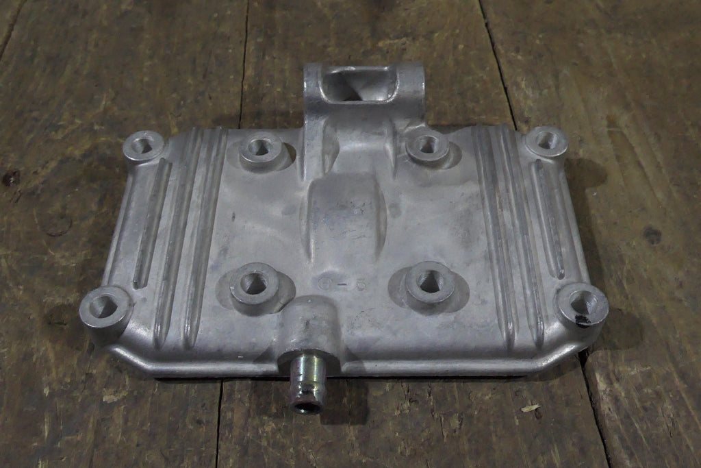 Honda CB200 CL200 ,Cylinder Head Cover, Genuine NOS  Part Number 12300-354-000