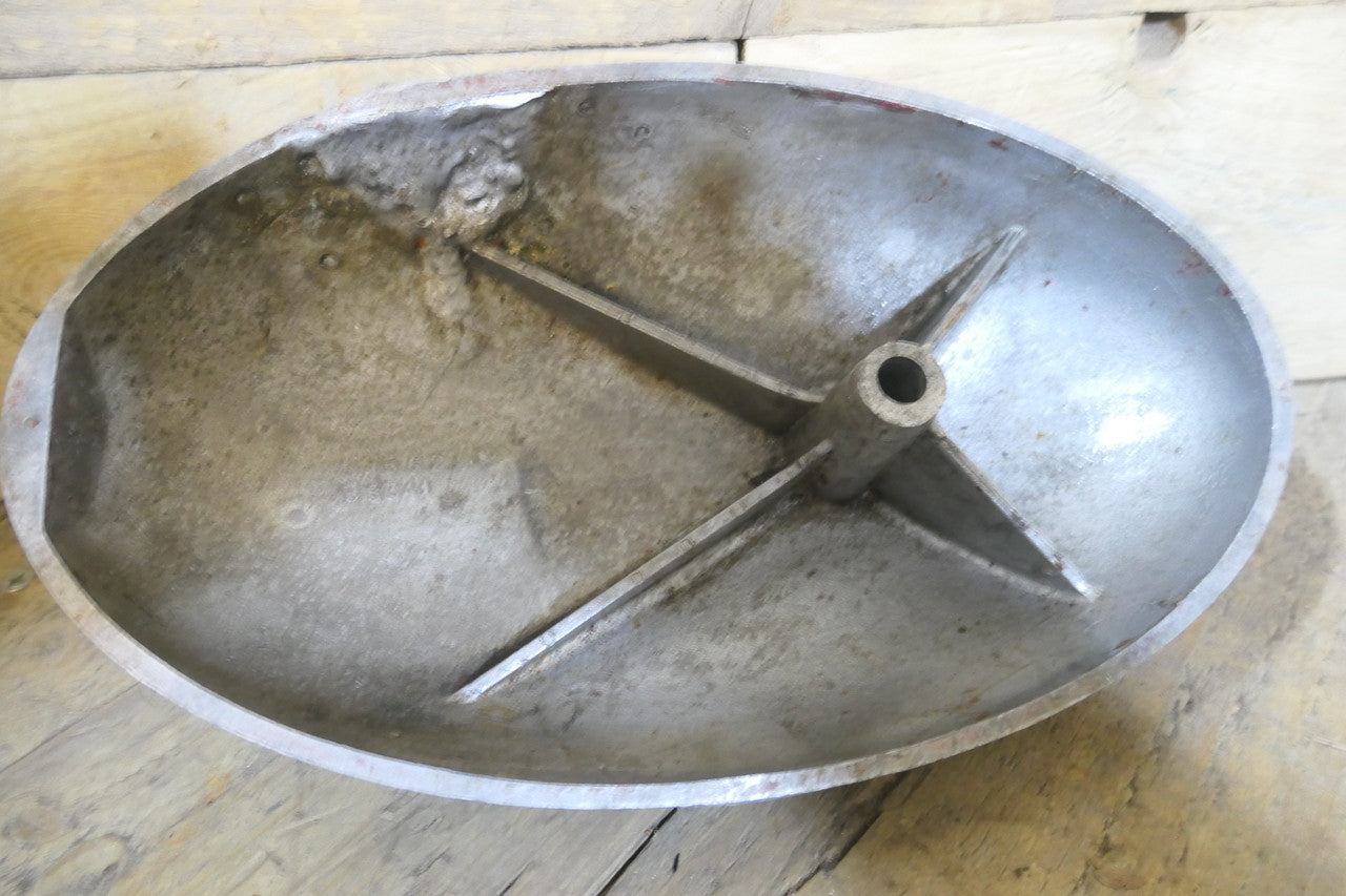 Early Models ,Villiers Engine Casing, 9E32A33A34A Part No B8341