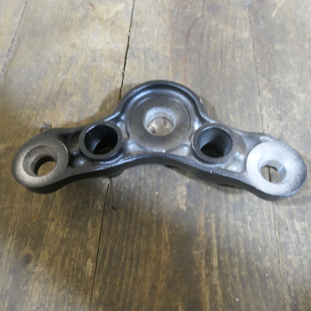 Honda CB125,CB175 ,Top Fork Steering Yoke NOS, 53230-316-670.