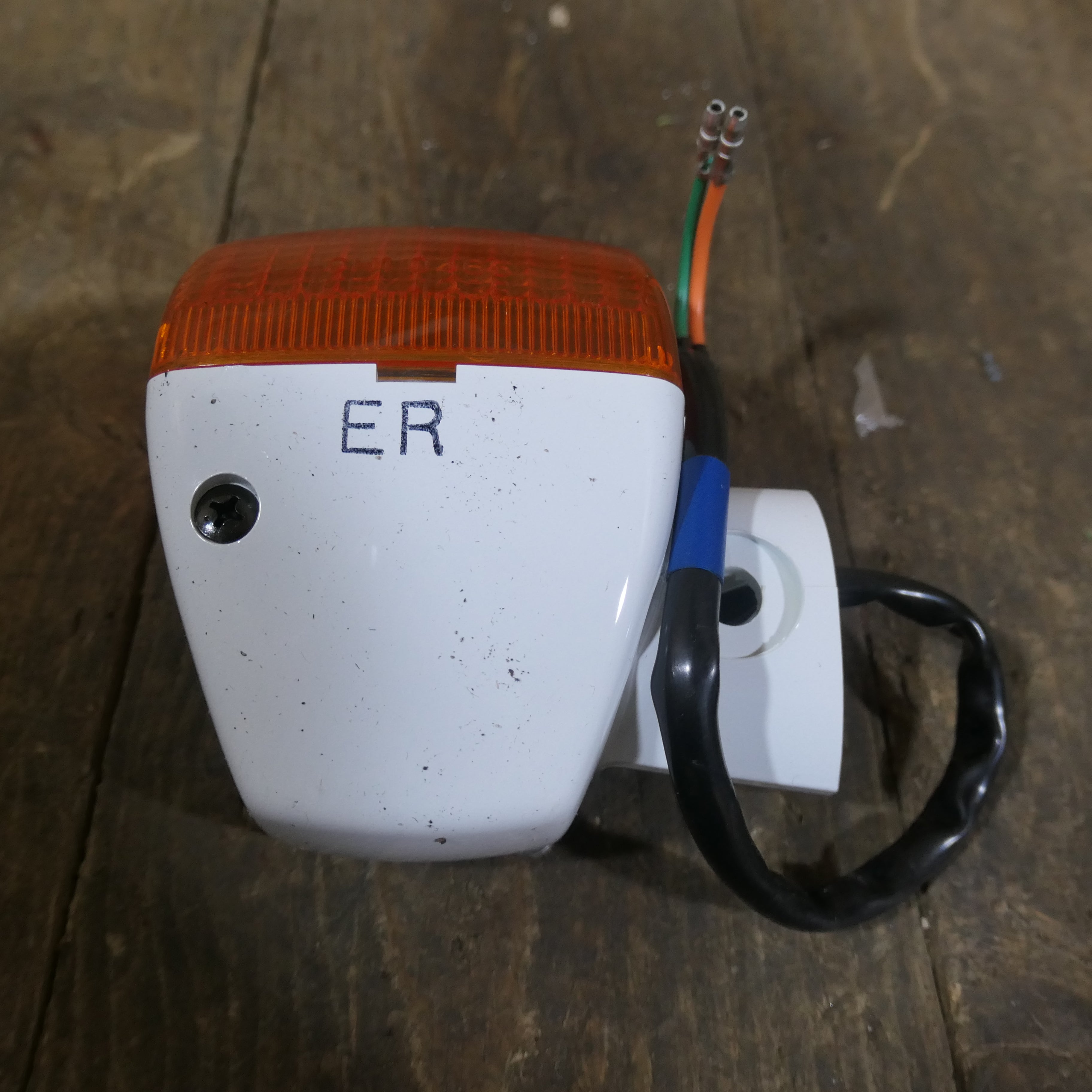 Honda VFR750F ,Indicator Assembly, Genuine NOS Honda Part Number 33650-ML7601ZA