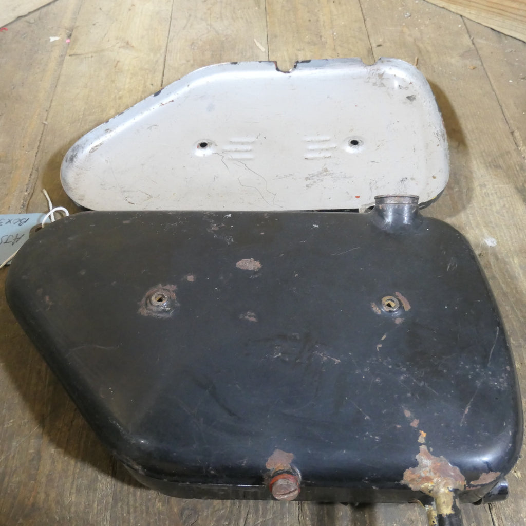 Triumph 350 500 Twin Right Hand Side ,Bikini Half Bathtub, 1964 onwards