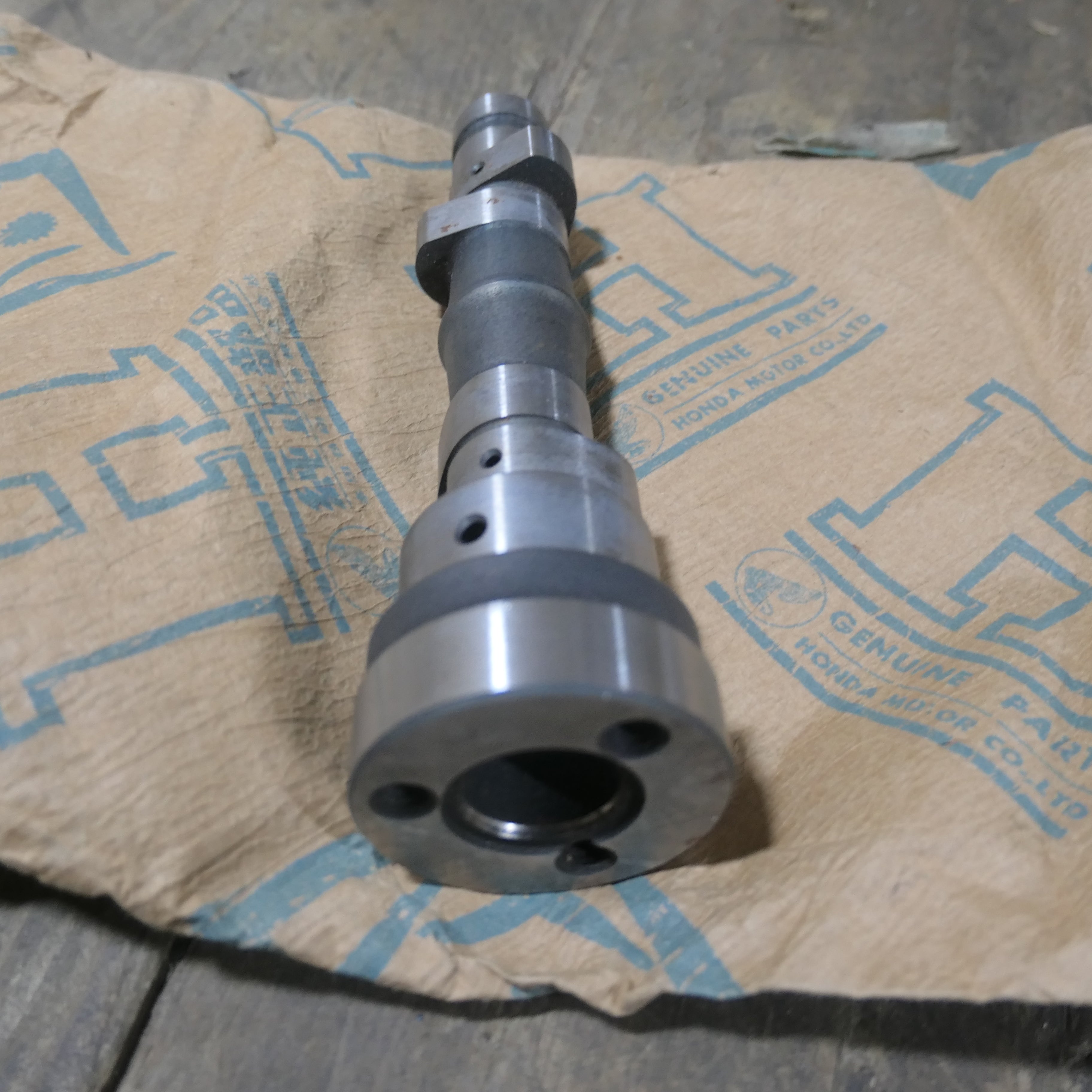 Honda C95 Benly ,Camshaft, Genuine NOS Honda Part Number 14101-201-020