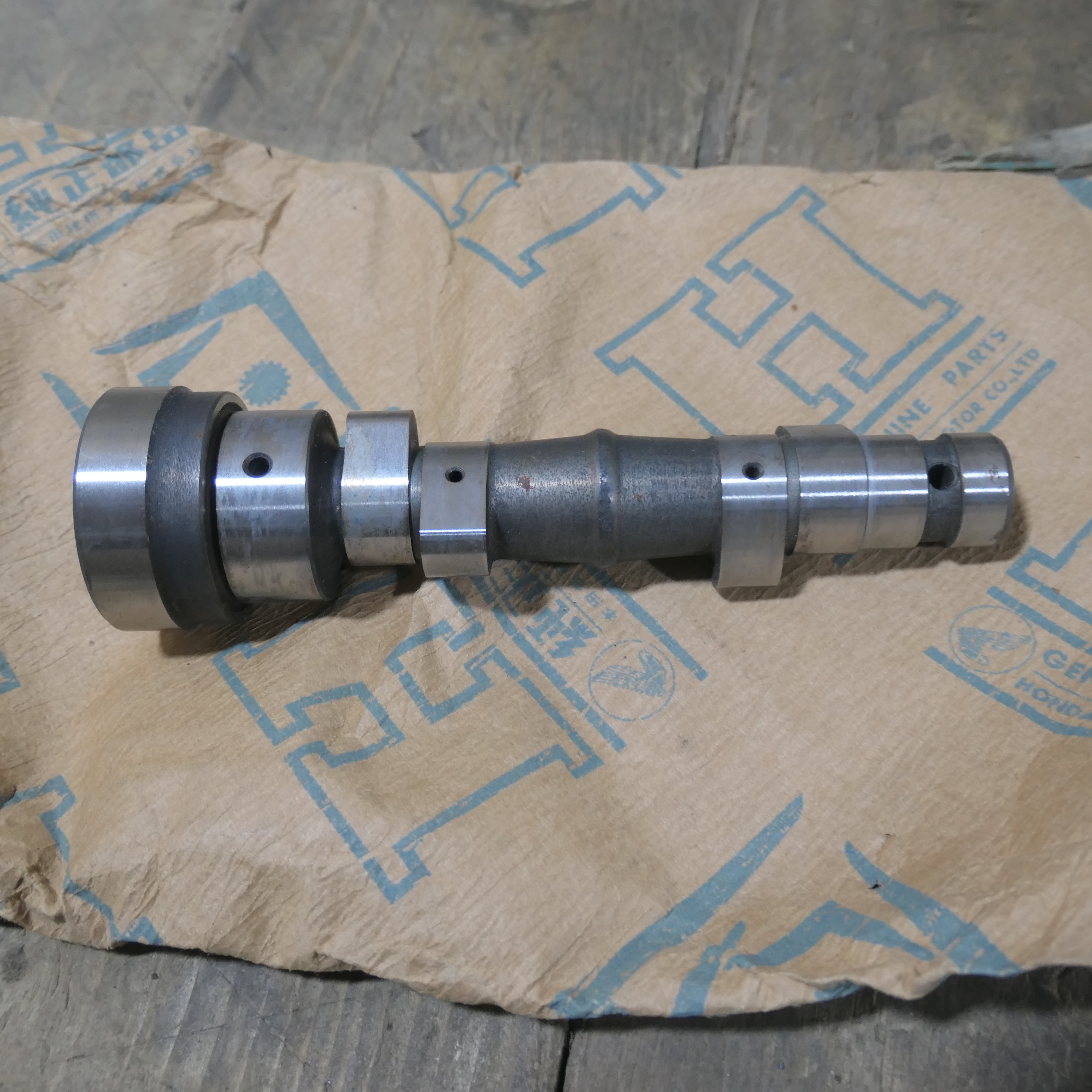 Honda C95 Benly ,Camshaft, Genuine NOS Honda Part Number 14101-201-020