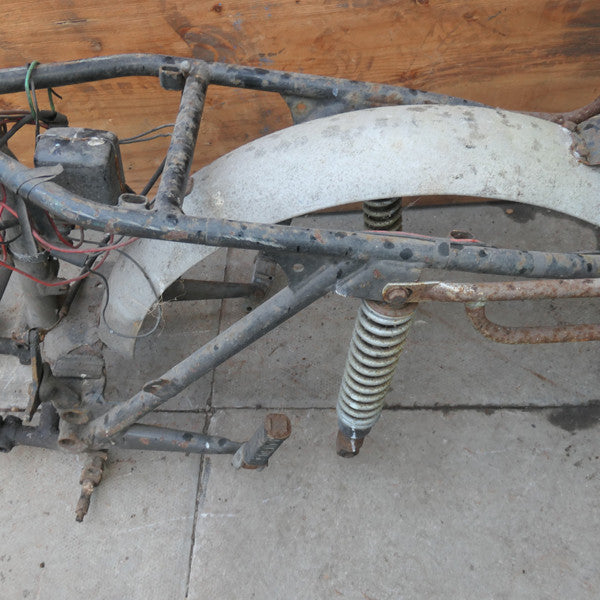 Ariel ,Red Hunter 350 500 Frame, no APR 7285 Vintage 1957