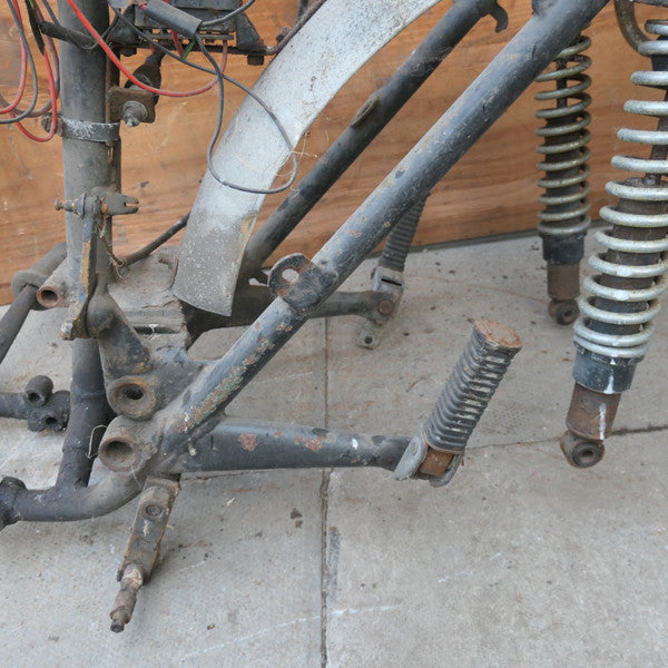 Ariel ,Red Hunter 350 500 Frame, no APR 7285 Vintage 1957