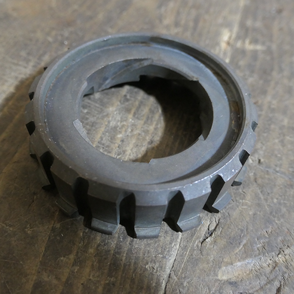 Honda ATC90 C90 CT90 ST90 ,18T Clutch Centre, Genuine NOS Honda Part Number 22121-096-000