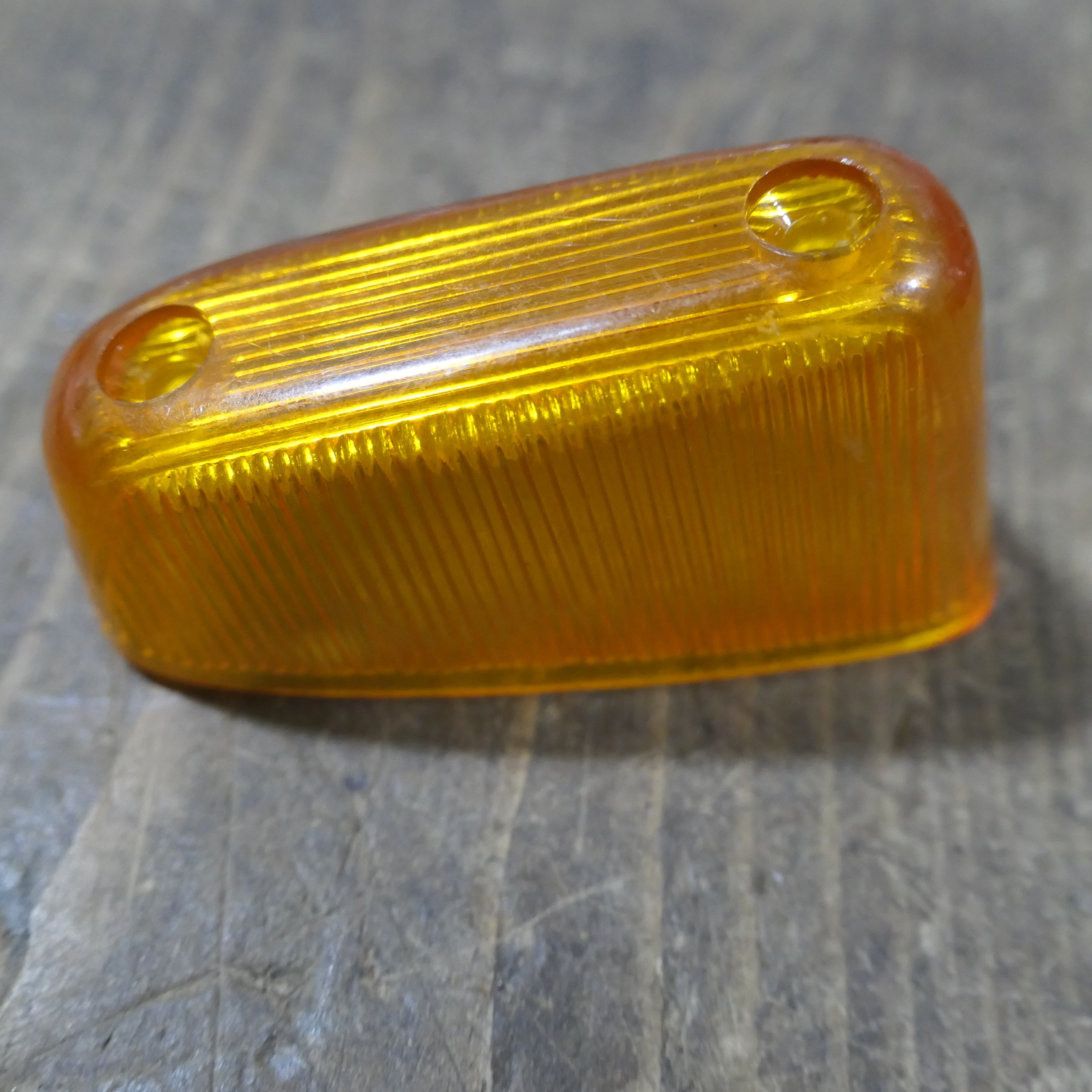 Honda C100 ,Front Indicator Lens, Genuine NOS Honda Part Number 33405-001-000