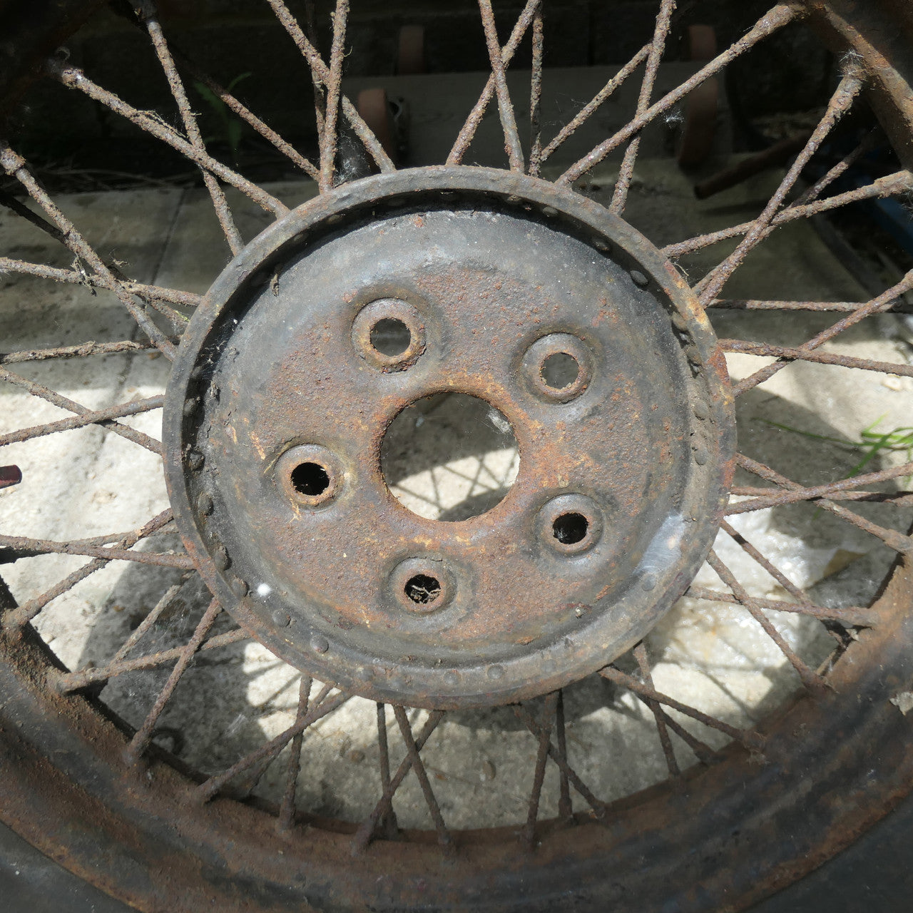 1930s ,Vintage Car Spoked Wheel, For Restoration Alvis Jaguar MG Bentley Lagonda etc