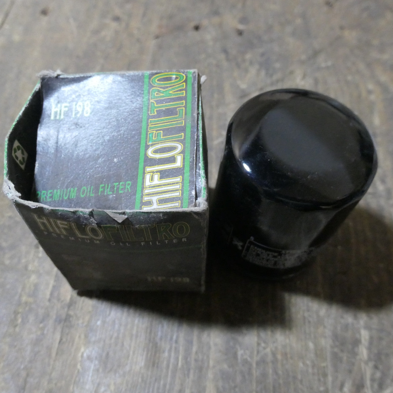 Hiflo ,HF-198 Oil Filter, Polaris Victory NOS