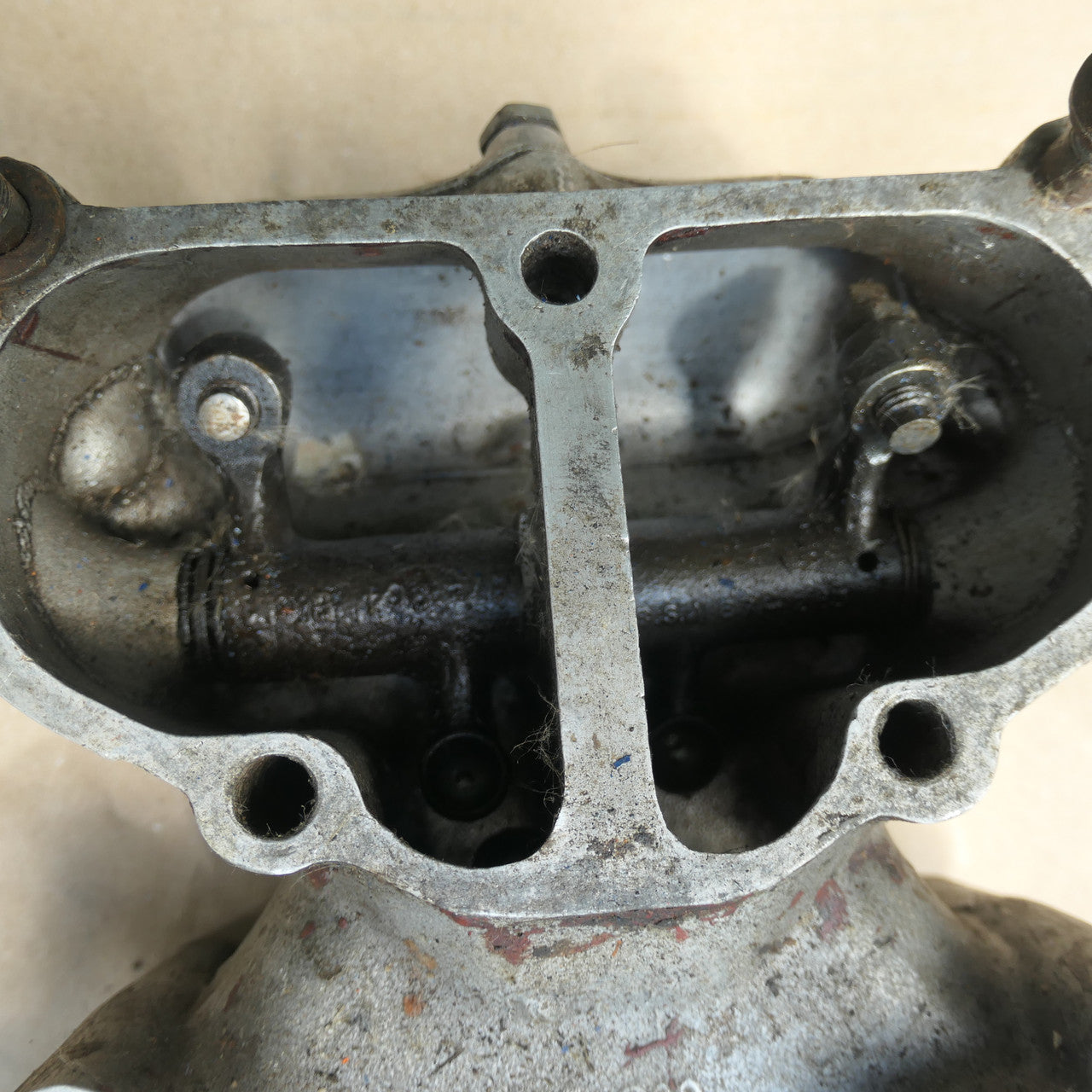BSA A7 A10 500 650 ,Twin Rocker Box, with Rocker Arms 67-860