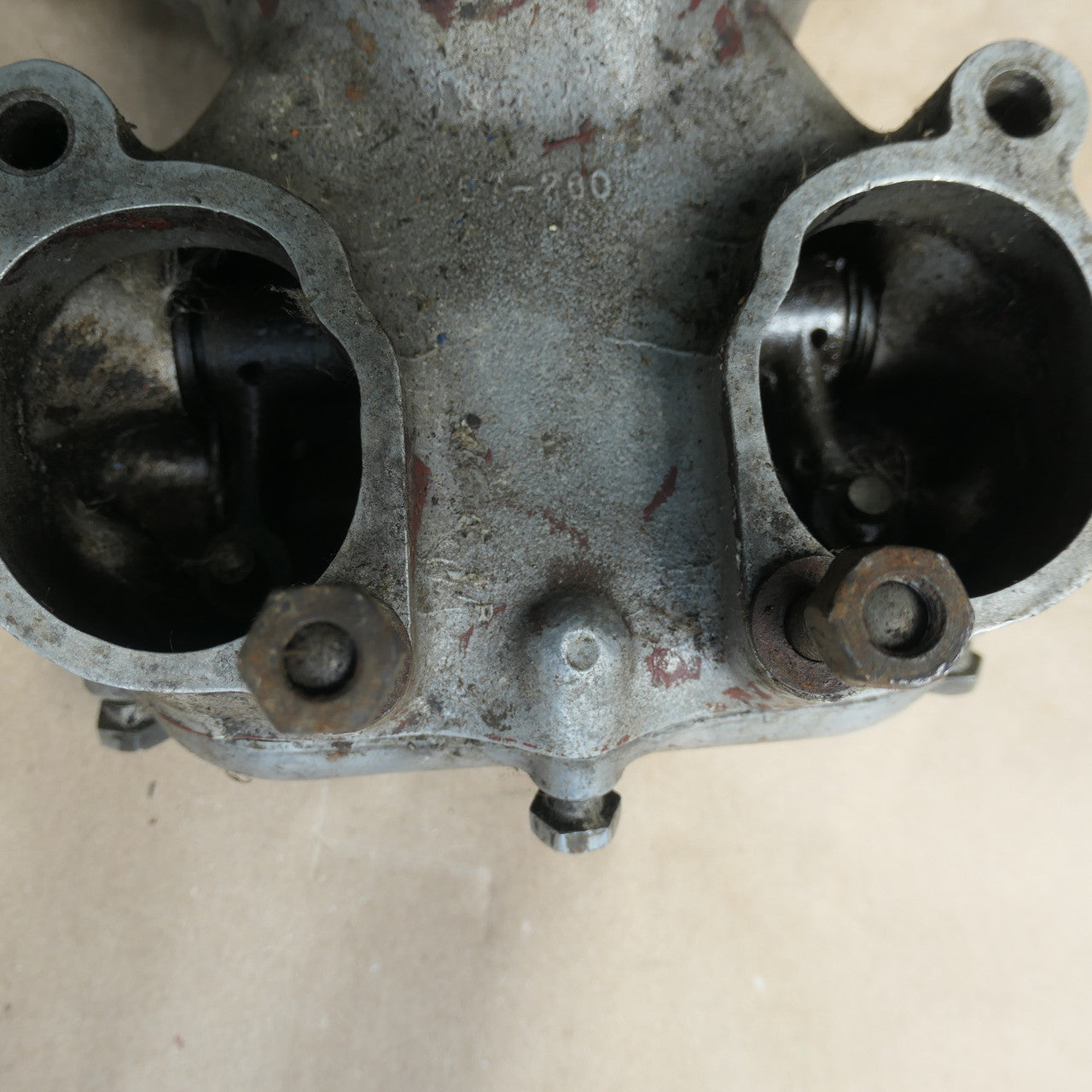 BSA A7 A10 500 650 ,Twin Rocker Box, with Rocker Arms 67-860
