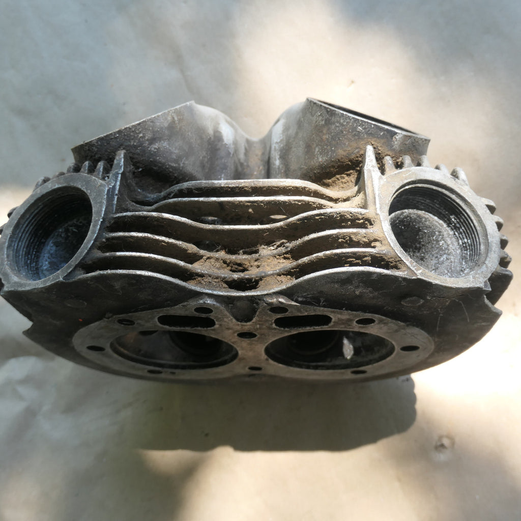 Triumph T21 3TA 5TA 350 and 500 Unit Twins ,Distributor Cap, Used
