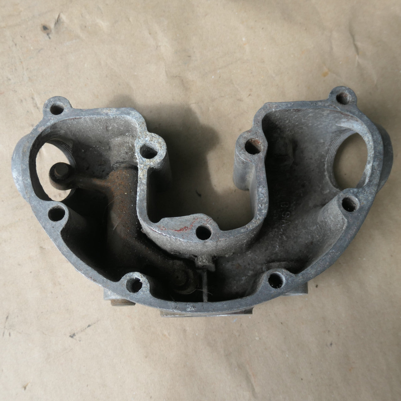 BSA B25B40 ,Rocker Cover Head,