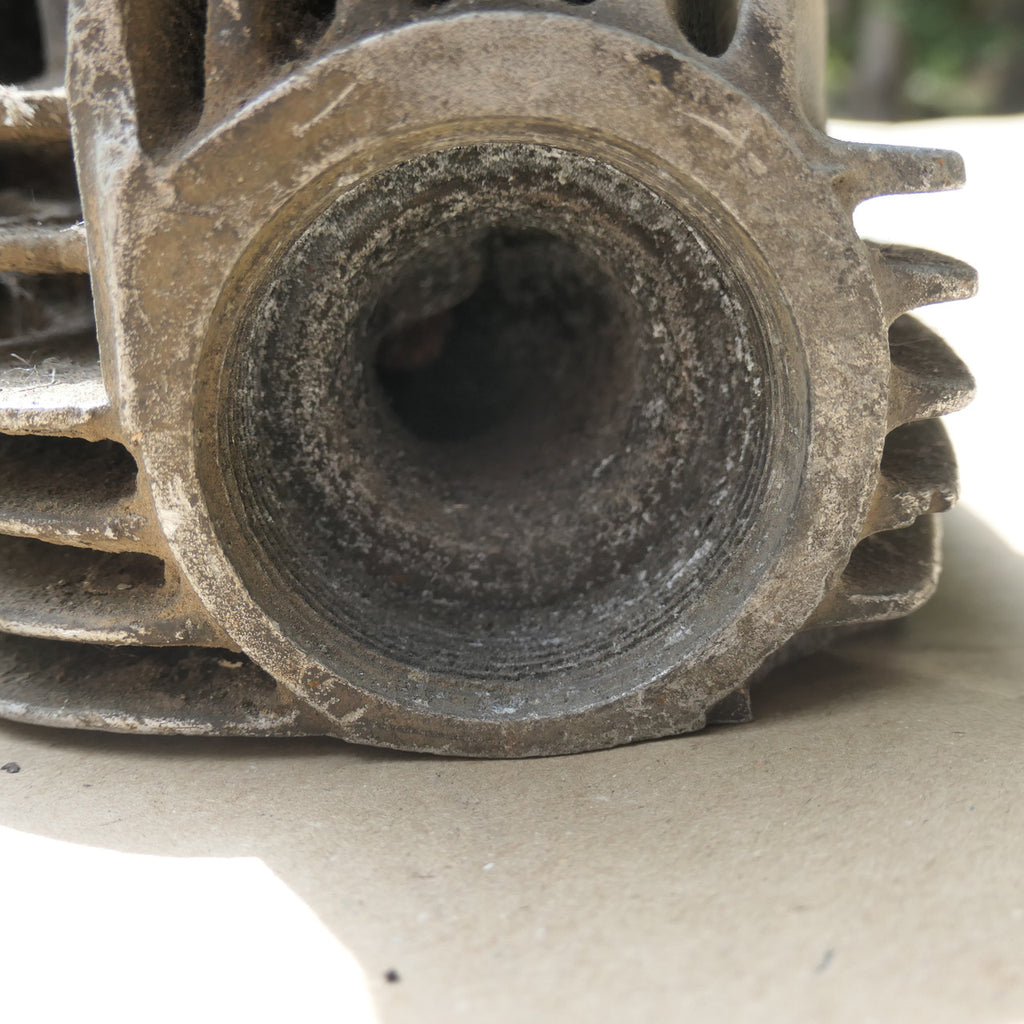 Norton ,Cylinder Head, T2225 Used for restoration