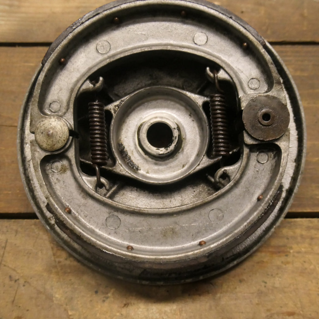 BSA C15 B40 ,Front Brake Plate and Shoes,