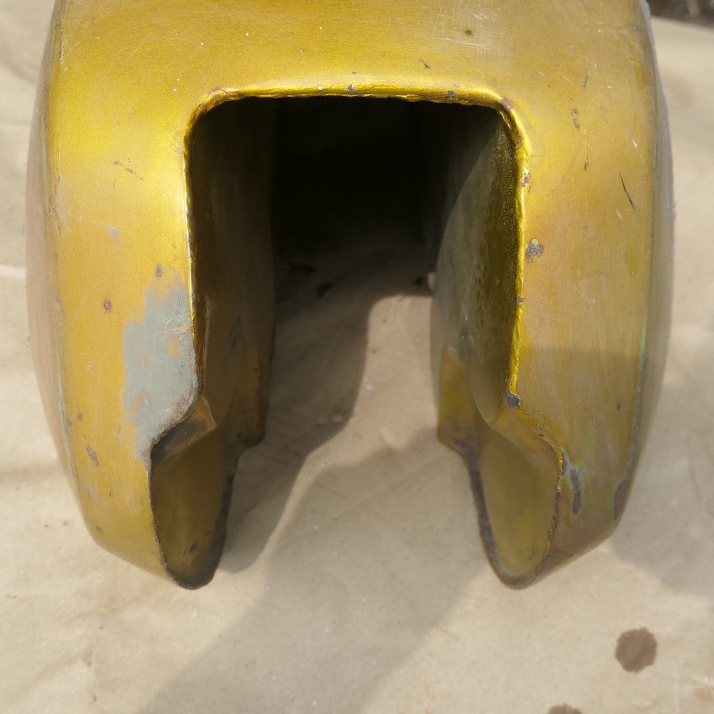 Triumph T140 Tiger Bonneville UK Spec ,Fuel Tank, Used Gold For Restoration